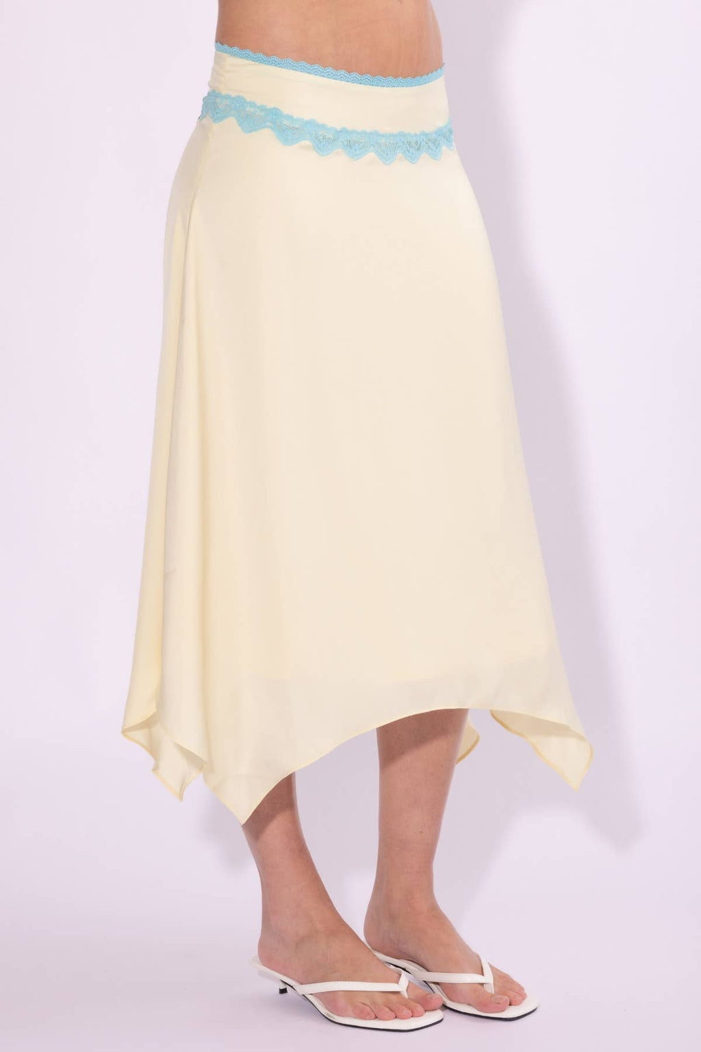 BS517C - HANKY HEM LACE TRIM DETAIL LOW WAIST MIDI SKIRT